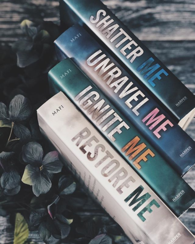 Shatter Me by Tahereh Mafi – News & Community